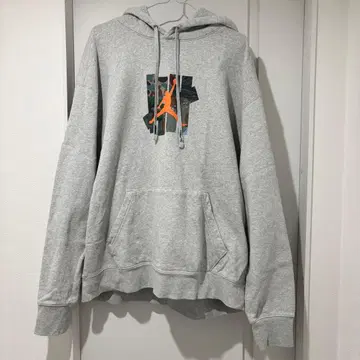 언디피티드 x 조던 후드 부착 후드티 그레이 스니크덩크