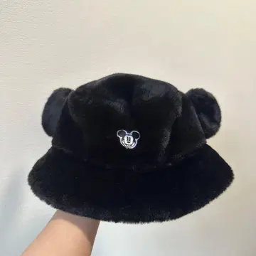 미키마우스 귀달린 퍼 햇 블랙