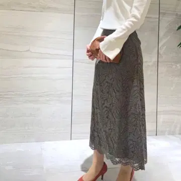 UNTITLED 로라 레이스 A라인 스커트 빅 사이즈 사이즈 48