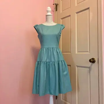 Rene 루네 원피스 티어드 M's 폭시