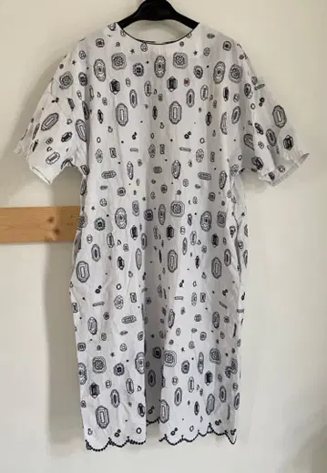 미나 페르호넨 gemma 원피스 정가 74800엔