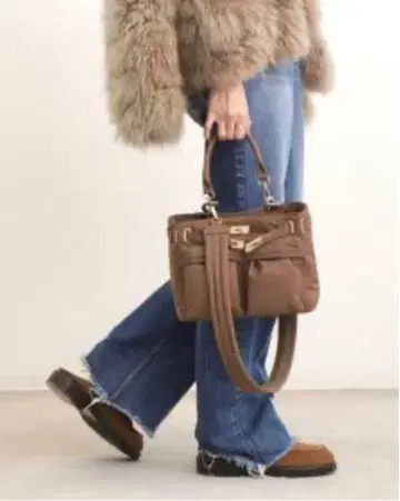 라빠르망 GOOD GRIEF BELTED SHOULDER BAG