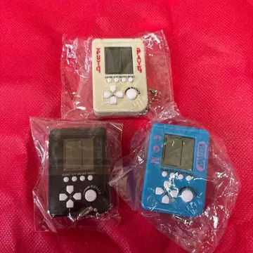 계속 한밤중이면 좋을 텐데. 가챠 게임기 3색 세트