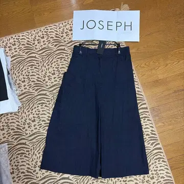 JOSEPH(조셉) 깔끔한 스커트