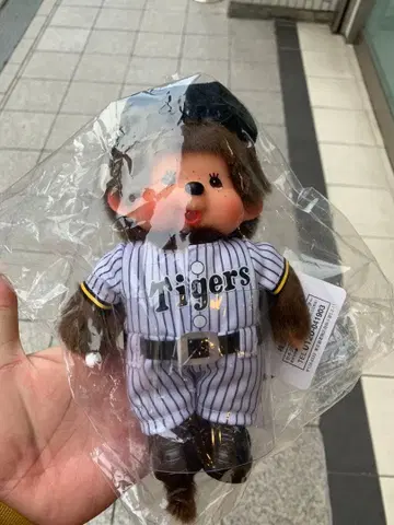 레어 한신 타이거즈 콜라보 몬치치 봉제 인형 인형 한신 타이거즈