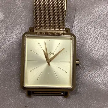 빈티지 NIXON 골드 K squared 시계