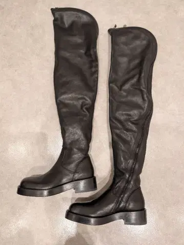 미사용 새상품 Ann Demeulemeester 블랙 롱 부츠 가죽