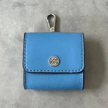 MICHAEL KORS JET SET TRAVEL AirPods 케이스