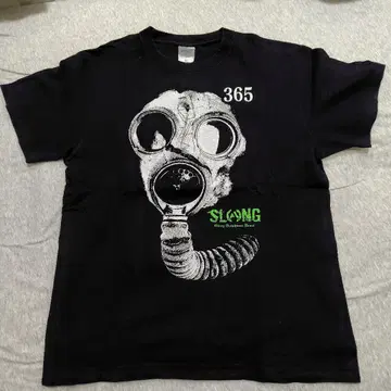 초레어 SLANG 가스 마스크 티셔츠 M 사이즈