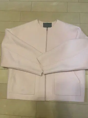 uncrave 앙크레이브 라이트 리버 숏코트 핑크