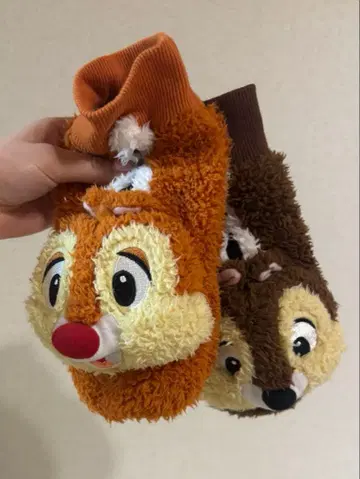 디즈니 칩과 데일 장갑