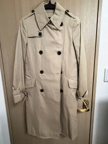 ONLY 베이지 트렌치코트
