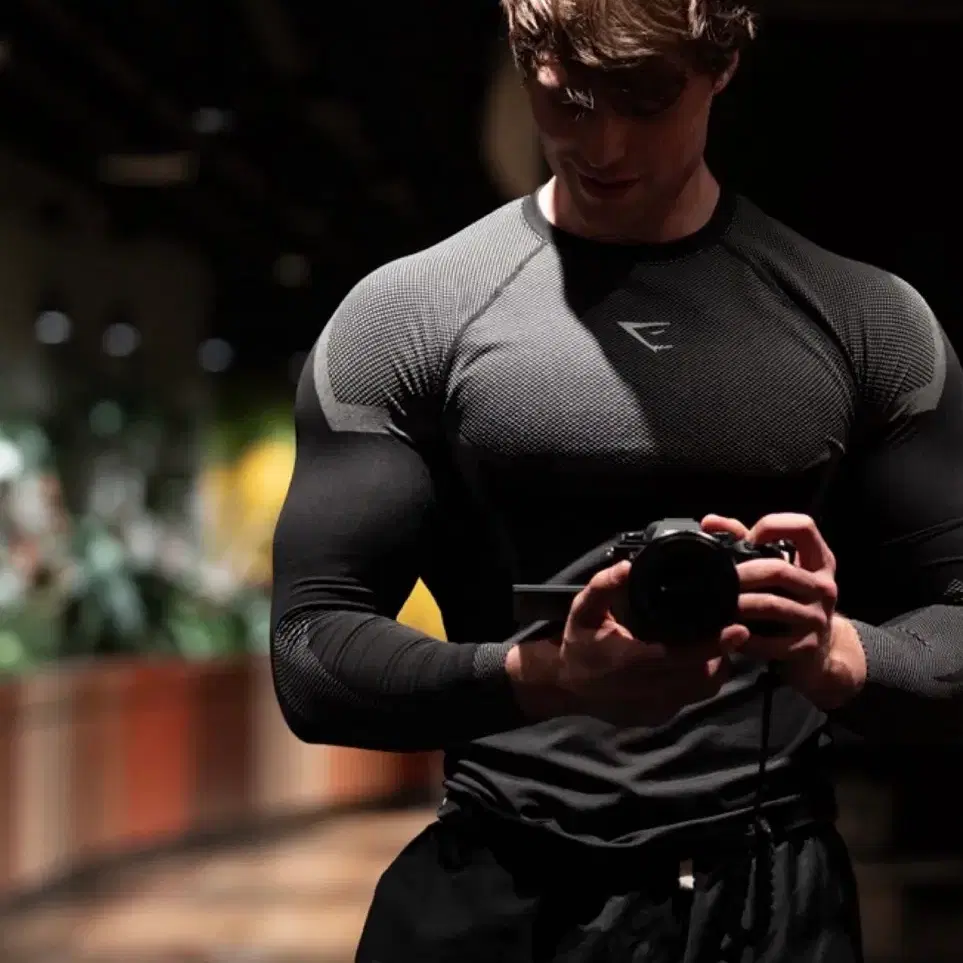 Gymshark Onyx V5 Long Sleeve on Bunjang Global Site.