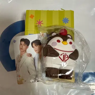 JossGawin GUINZLY ART TOY GMMTV