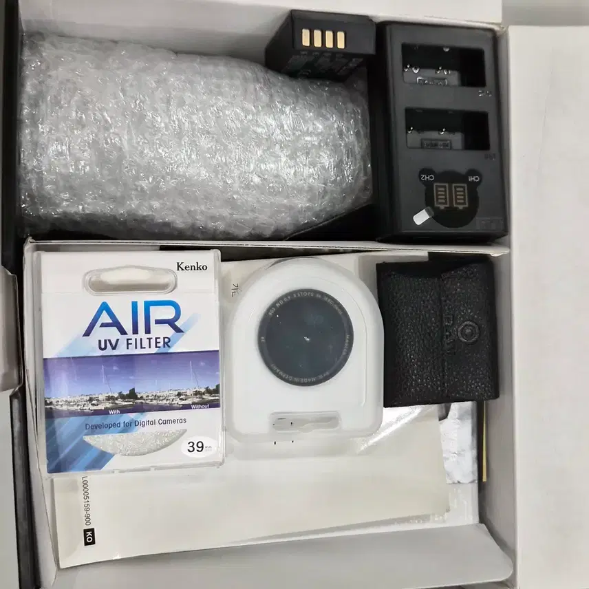 후지필름 XT30-II + XF 27mm 2.8 판매 합니다.