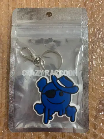 [ 미개봉 새상품 ] Crazy Raccoon 아크릴 키링 Mondo