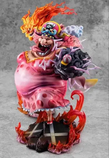 새상품 미개봉 원피스 POP SA-MAXIMUM 빅 맘 피규어