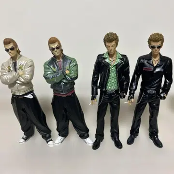 크로우즈&워스트 F B G 하루미치, 반도 피규어 4개 세트