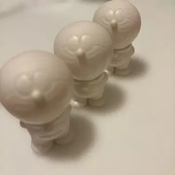 설마?! 하양?! 화이트 도라에몽 삼형제 뮤지컬 가챠 한정판