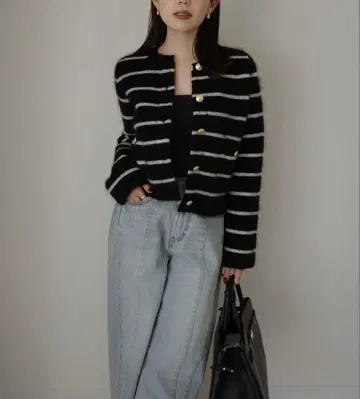 새상품 캐시미어 블렌드 노카라 니트 자켓 블랙 보더