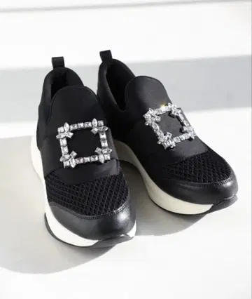 VIVIAN 비쥬 버클 밴딩 슬립온 스니커즈 블랙 L 24cm