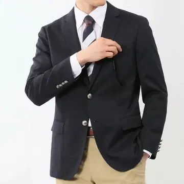 [ 처분 ] 스트레치 워셔블 슬림 핏 2 버튼 자켓