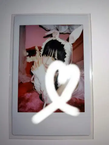 신기루 아뮤 큐루링 해봐 LARME 의상 산리오 폴라로이드