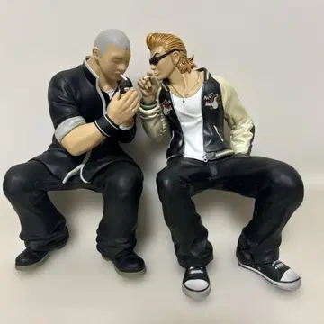 크로우즈&worst 하루미치, 후루카와 피규어만