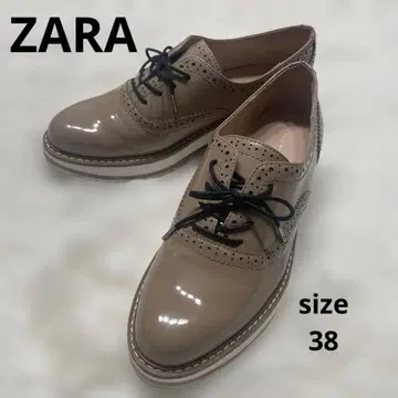 새상품급 ZARA WOMAN 레이스업 슈즈 에나멜 통굽 베이지 계열 38