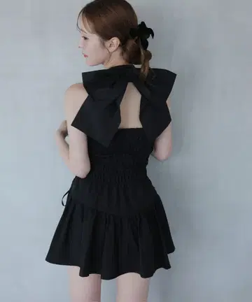 [ 새상품 ] NICE CLAUP 백리본 미니 원피스 블랙