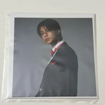 ICEx 아쿠네 하루요 스크래치 정사각형 사진 2025년 12월