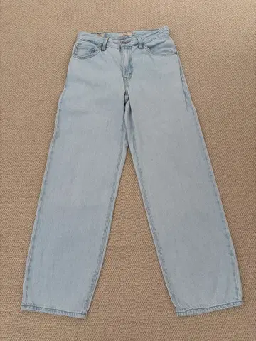 리바이스 라이트 블루 배기 데님