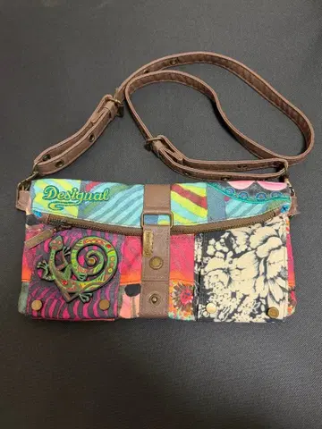 Desigual 데시구알 패치워크 숄더백 개성파 컬러풀