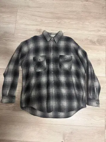 구제 체크 무늬 플란넬 셔츠