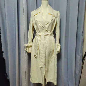 맥스앤코 MAX&CO 스프링 트렌치코트 화이트 38 새상품