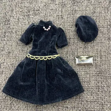 타카라 제니 바비 드레스 아웃핏