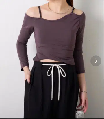 determ 오프숄더 상의 다크 퍼플 요가웨어