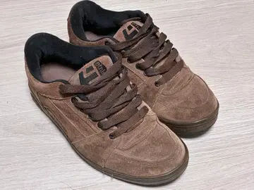 90s etnies 스니커즈 fat chunky 스웨이드 스케이트 보드화