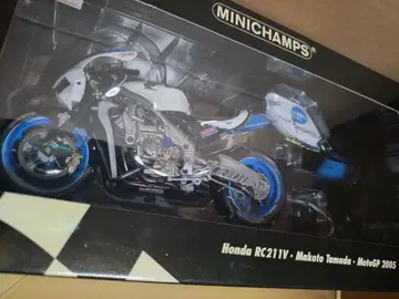 MINICHAMPS 혼다 RC211V 마코토 타마다