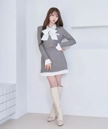 로제 뮤즈 셋업 그레이