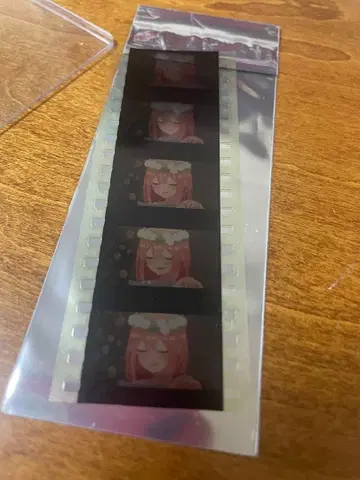 극장판 5등분의 신부 입장객 혜택 나카노 네잎