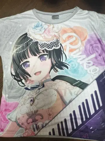 로제리아 린코 T셔츠