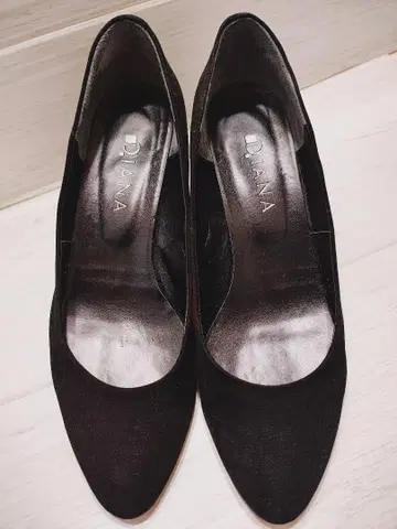 일본제 DIANA 다이애나 블랙 스웨이드 펌프스 하이힐 25.5