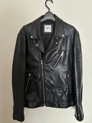 ZARA 블랙 가죽 더블 라이더 자켓 사이즈 L