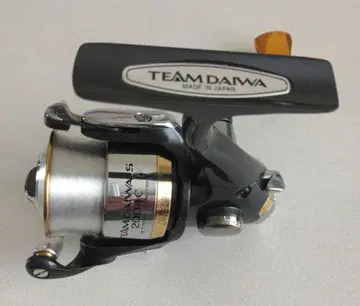 팀 다이와 TEAM DAIWA-S2004C 스피닝 릴 일본제