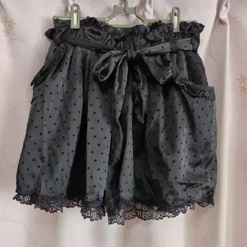 택 포함 새상품 TRALALA 오리본 벨트 도트 큐롯