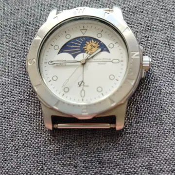 ( 501 ) 쿼츠 손목시계 200m 방수 태양과 달 디자인