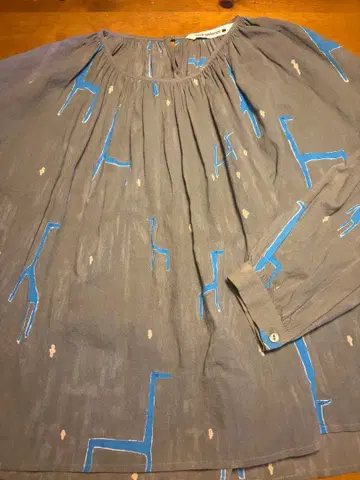 미나 페르호넨 giraffe 지라프 그레이 긴팔 블라우스 셔츠