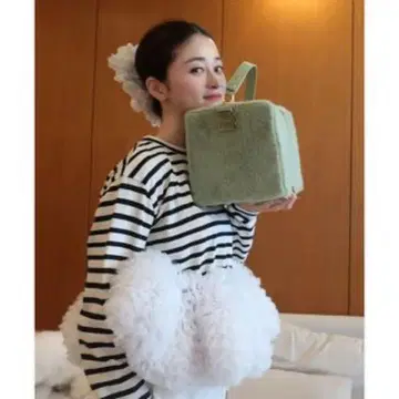 Bibiy FRANCINE TULLE TOP 보더 튤 상의