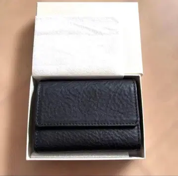 새상품 소가죽 3단 폴더형 지갑 컴팩트 일본제 블랙